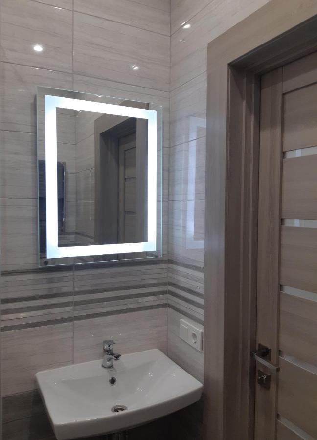 Апартаменти Apartmens On St. Fesenkovskaya 15 Харків Екстер'єр фото